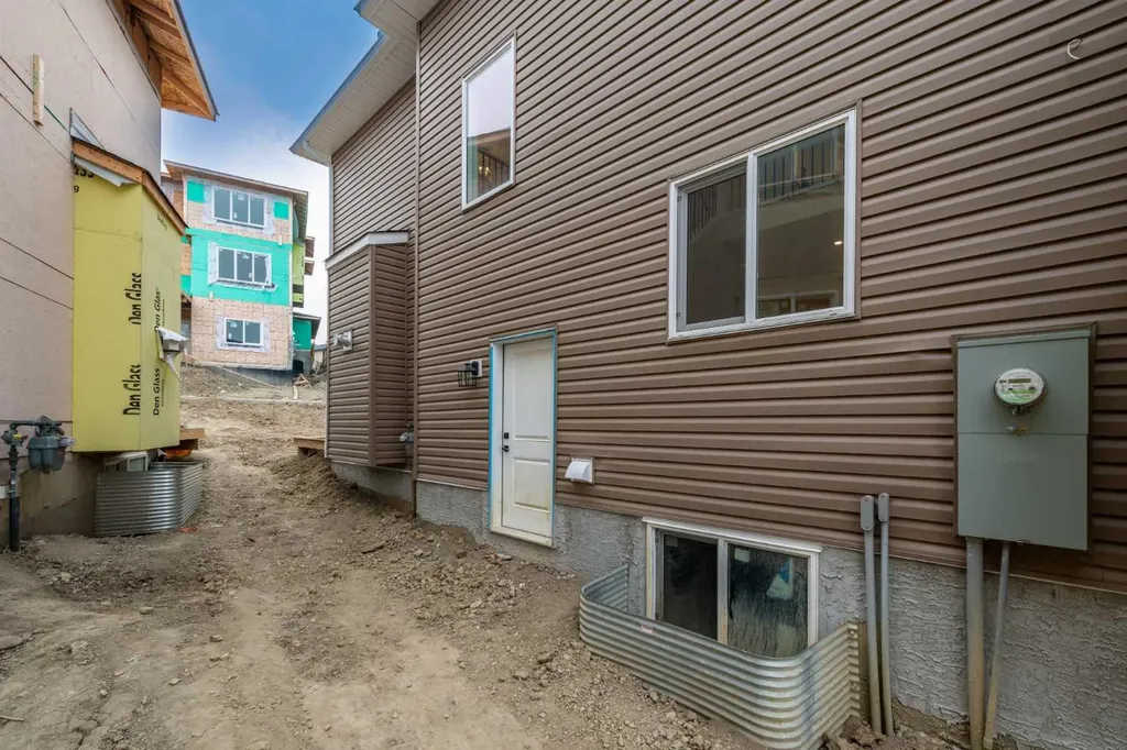 500 Rivercrest View Cochrane AB T4C 2W9