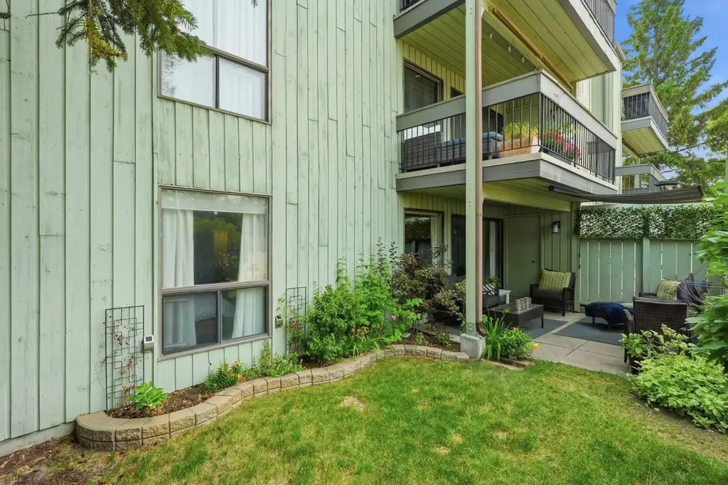 10120 Brookpark Boulevard SW Calgary AB T2W 3G3