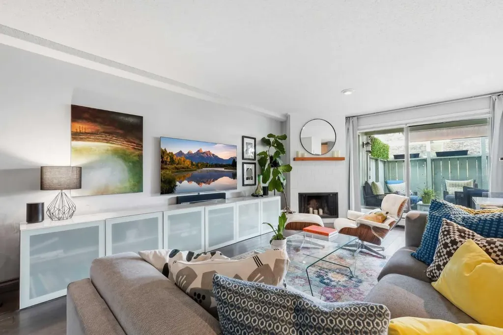 10120 Brookpark Boulevard SW Calgary AB T2W 3G3