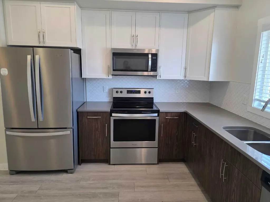 107 Lucas Boulevard NW Calgary AB T3P 1H8