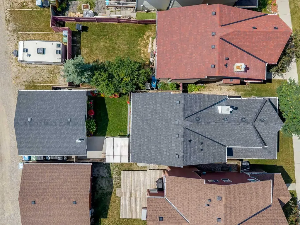 1857 New Brighton Drive SE Calgary AB T2Z4X1