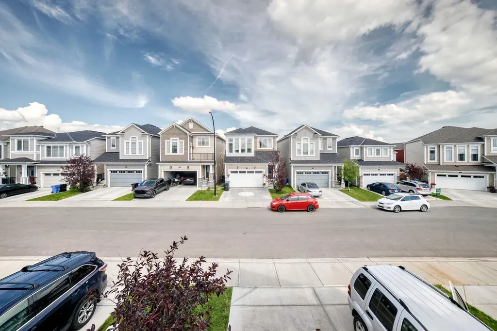 122 Cityside Way NE Calgary AB T3N 1P1