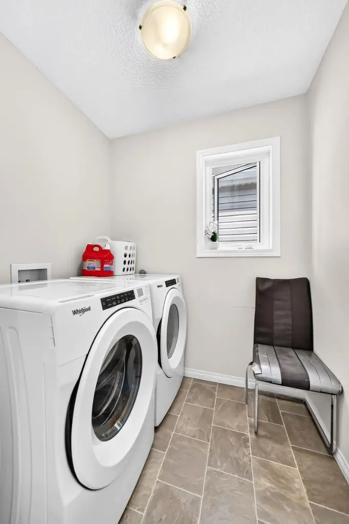 122 Cityside Way NE Calgary AB T3N 1P1