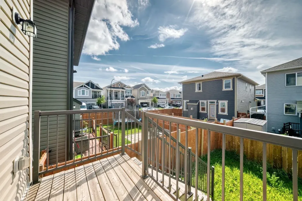 122 Cityside Way NE Calgary AB T3N 1P1