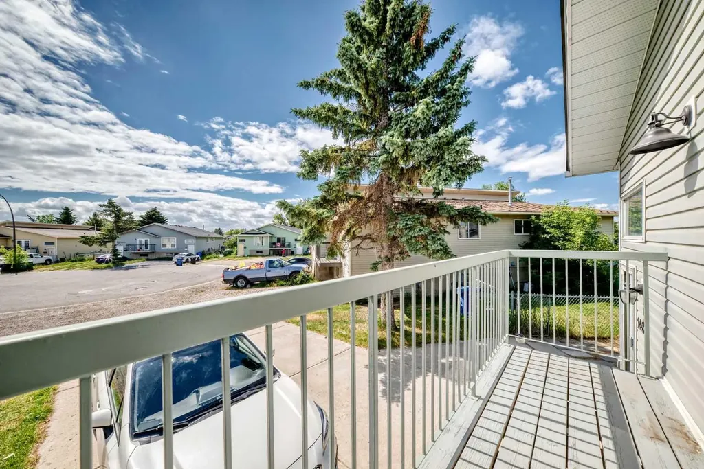 148 Fonda Drive SE Calgary AB T2A 6E6