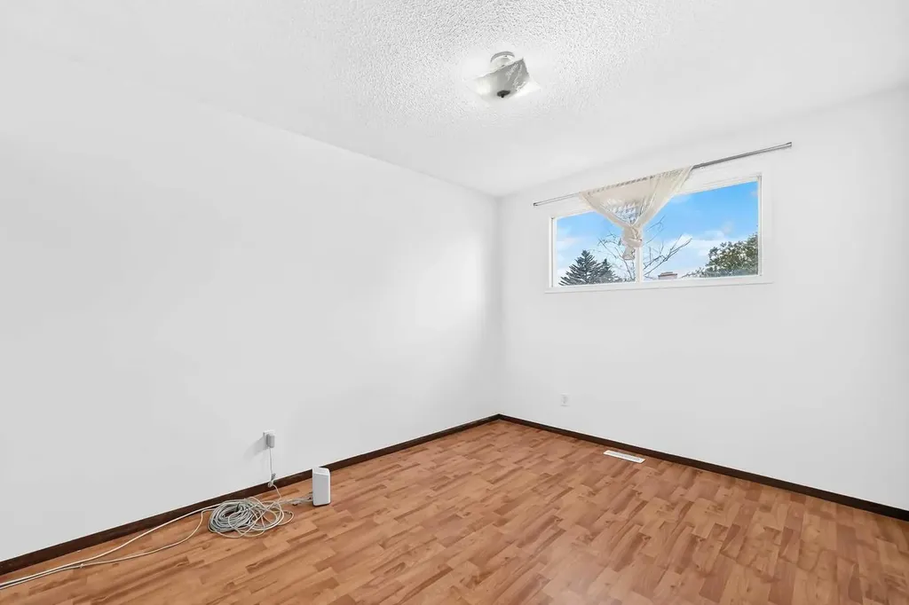 148 Fonda Drive SE Calgary AB T2A 6E6