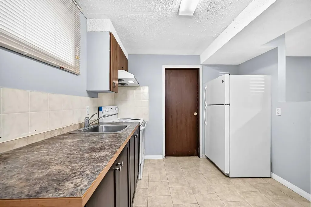 148 Fonda Drive SE Calgary AB T2A 6E6