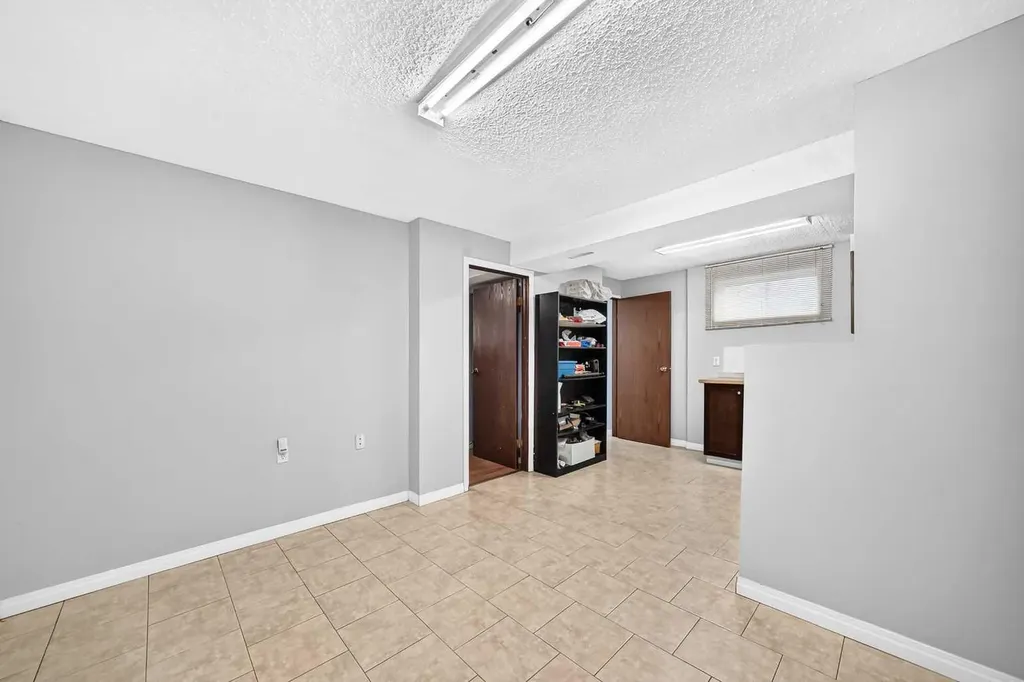 148 Fonda Drive SE Calgary AB T2A 6E6