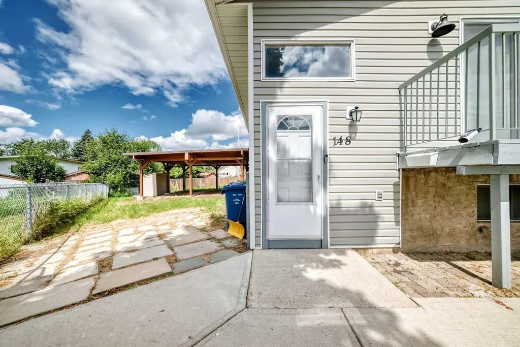 148 Fonda Drive SE Calgary AB T2A 6E6