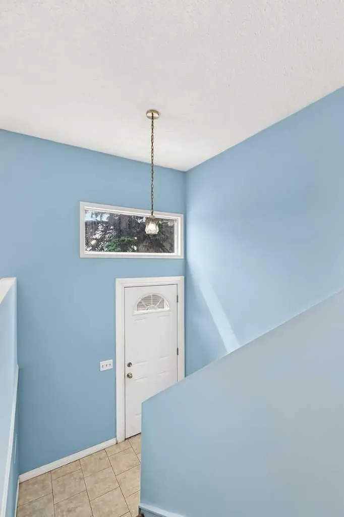 148 Fonda Drive SE Calgary AB T2A 6E6