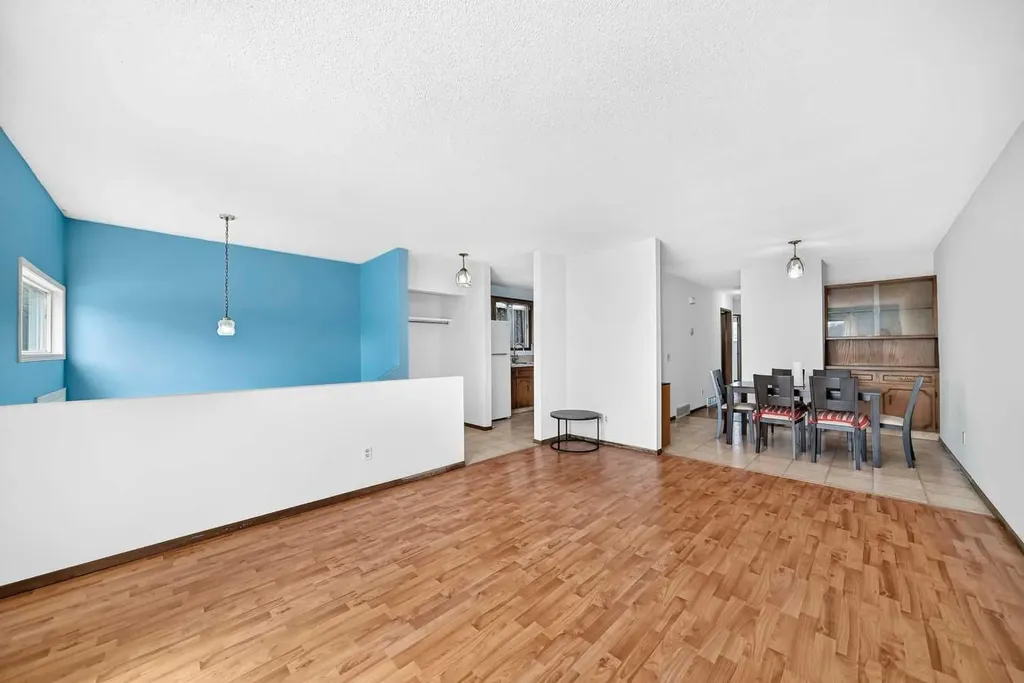 148 Fonda Drive SE Calgary AB T2A 6E6