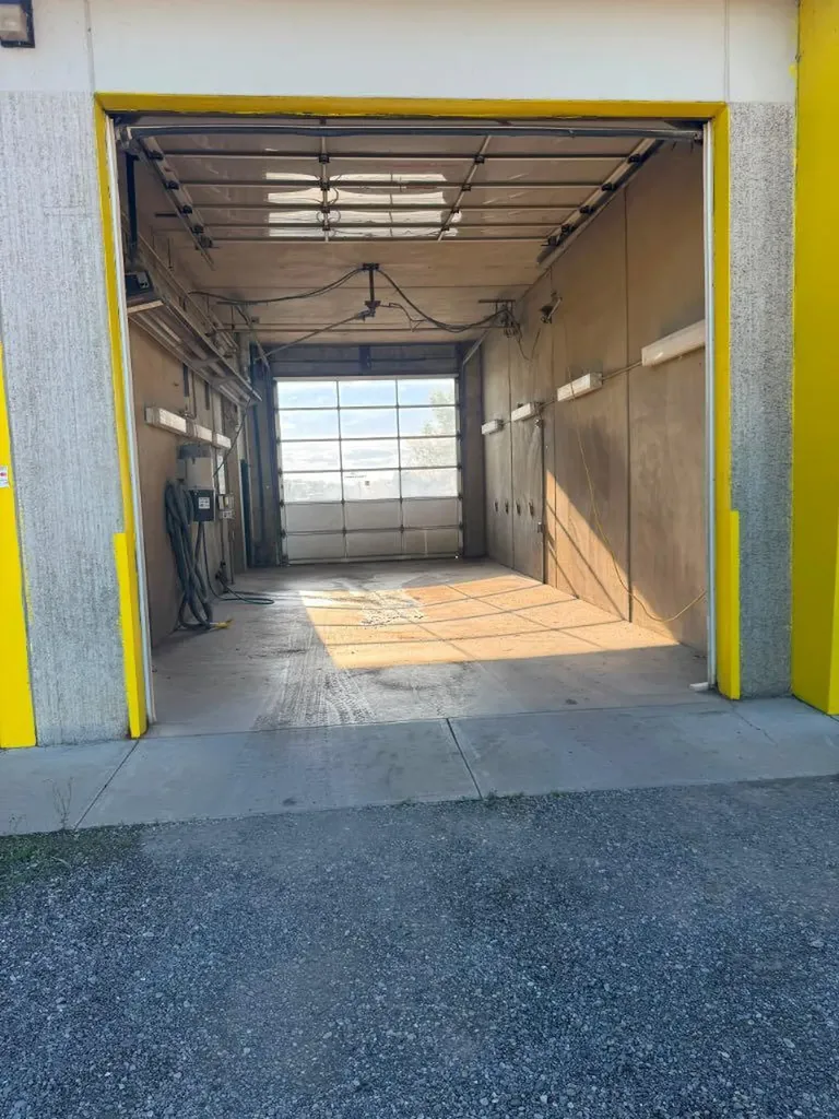 430 1st Avenue Irricana AB T0M1B0