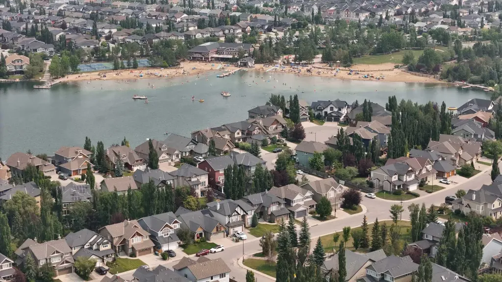 118 Auburn Sound View SE Calgary AB T3M0E1