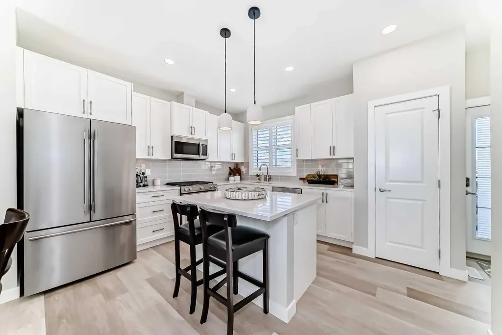 116 Precedence Way Cochrane AB T4C 2T5