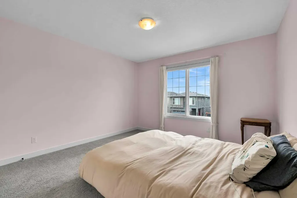 154 Buckskin Way Cochrane AB T4C2R7