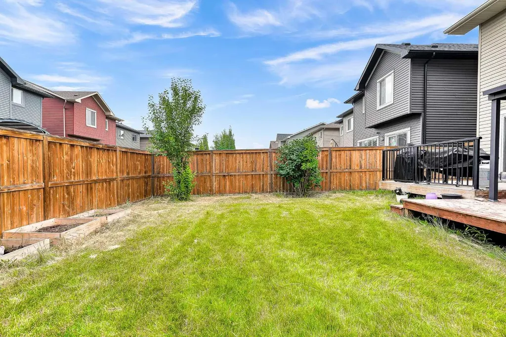 154 Buckskin Way Cochrane AB T4C2R7