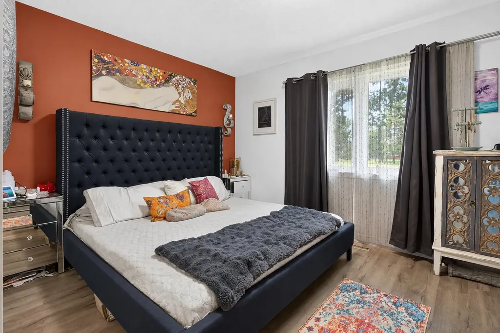 6420 18 Street SE Calgary AB T2C 0M5