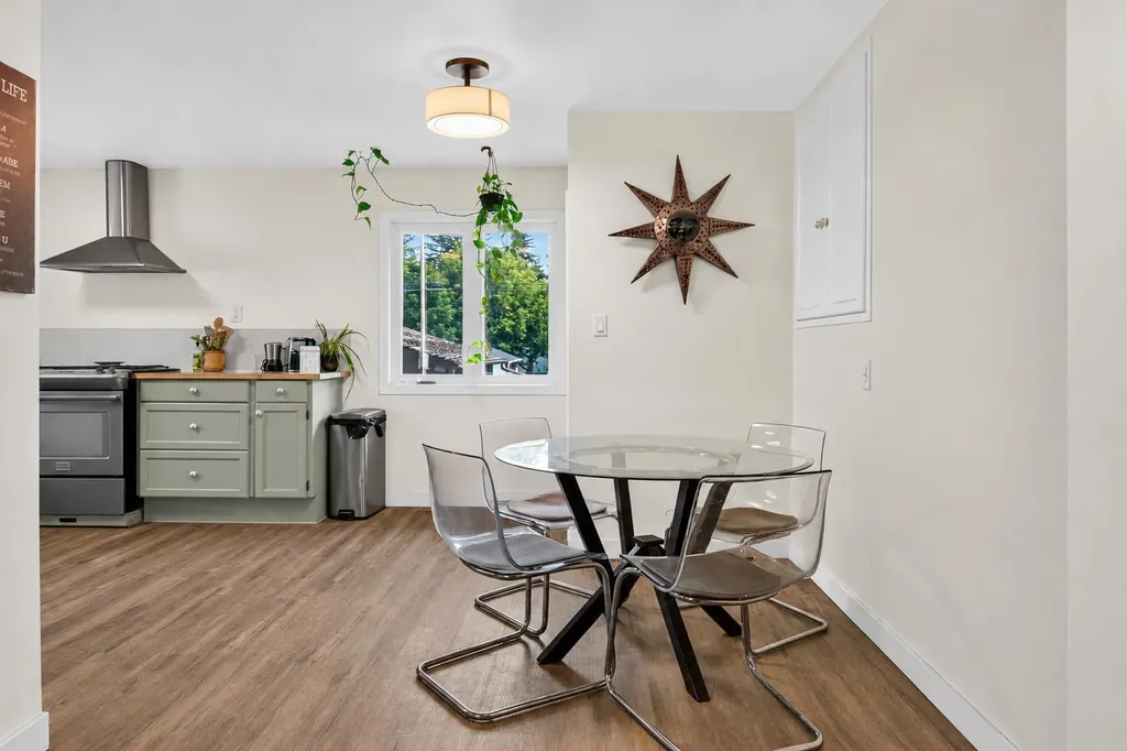 6420 18 Street SE Calgary AB T2C 0M5