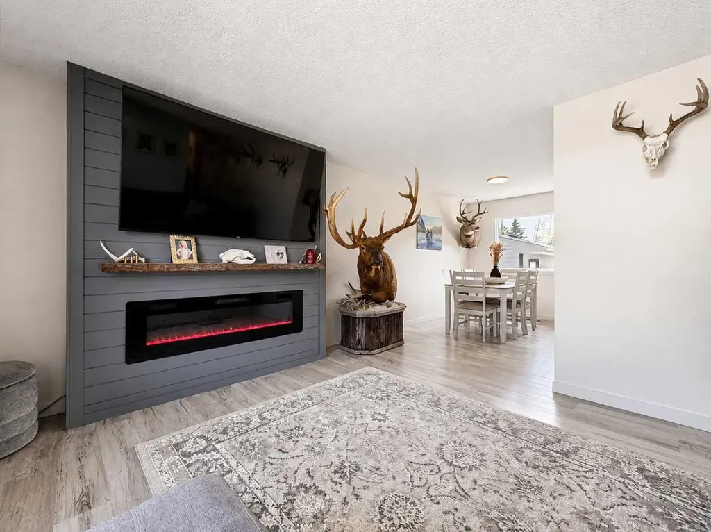 10237 97 Avenue Grande Cache AB T0E0Y0