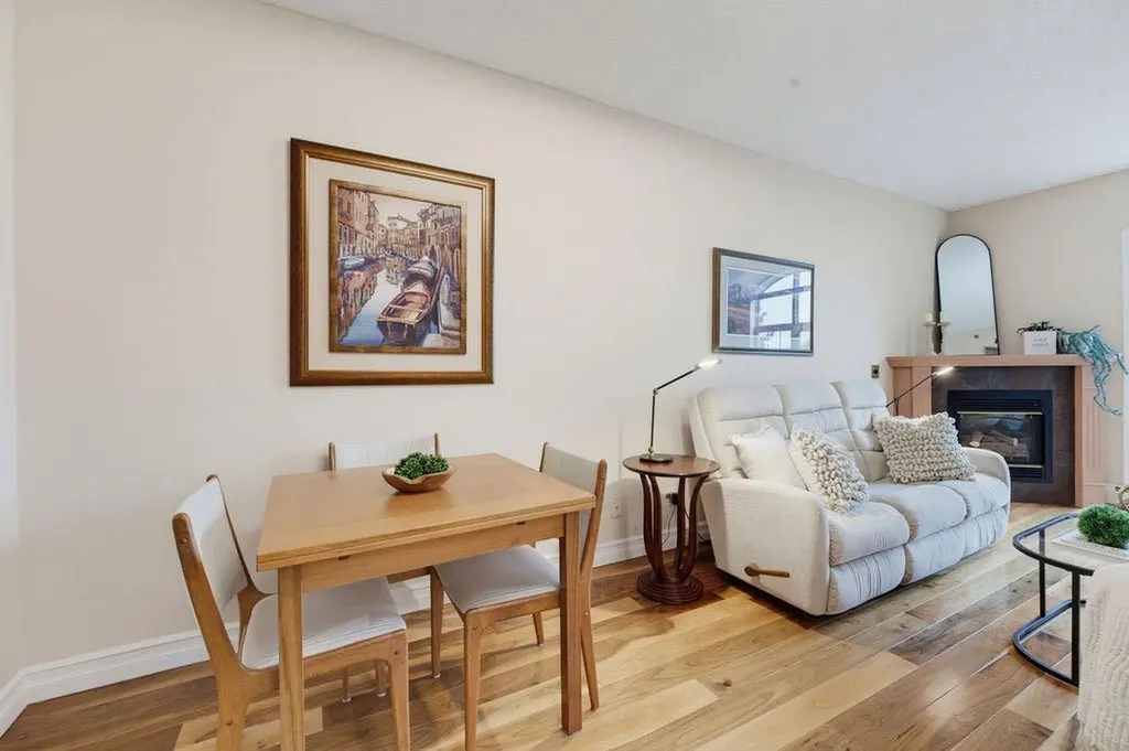 4835 Dalhousie Drive NW Calgary AB T3A 5R7