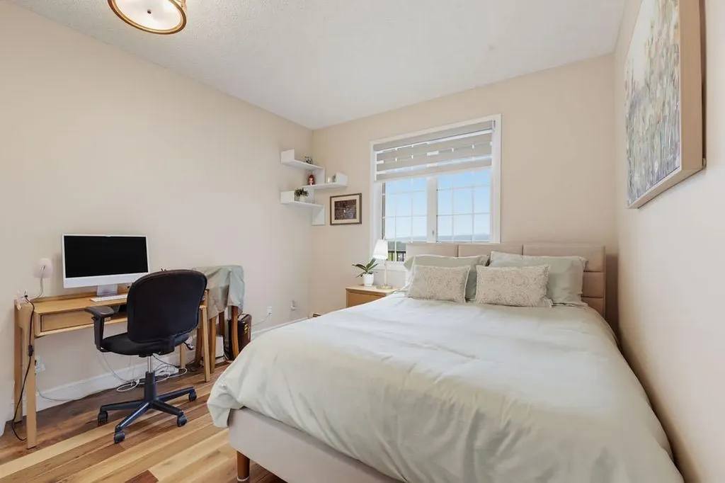 4835 Dalhousie Drive NW Calgary AB T3A 5R7