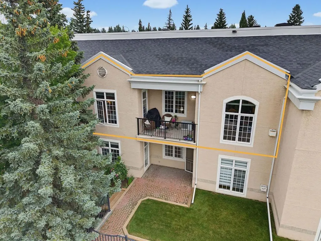 4835 Dalhousie Drive NW Calgary AB T3A 5R7