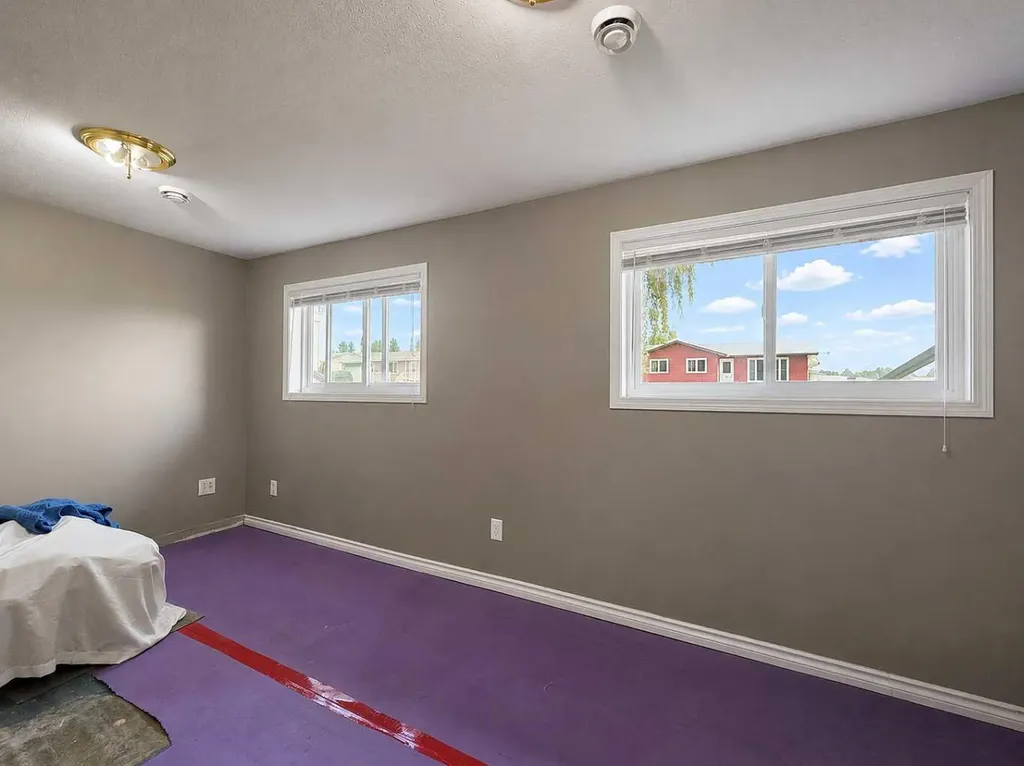11530 Manning Crescent Grande Cache AB T0E 0Y0
