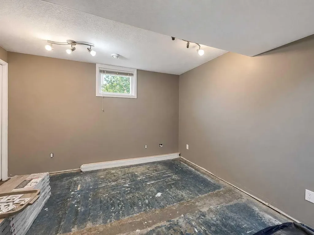 11530 Manning Crescent Grande Cache AB T0E 0Y0