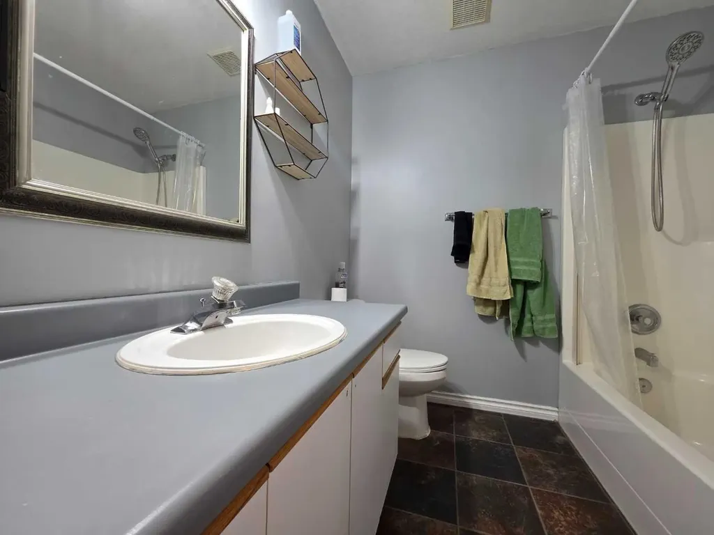 11530 Manning Crescent Grande Cache AB T0E 0Y0