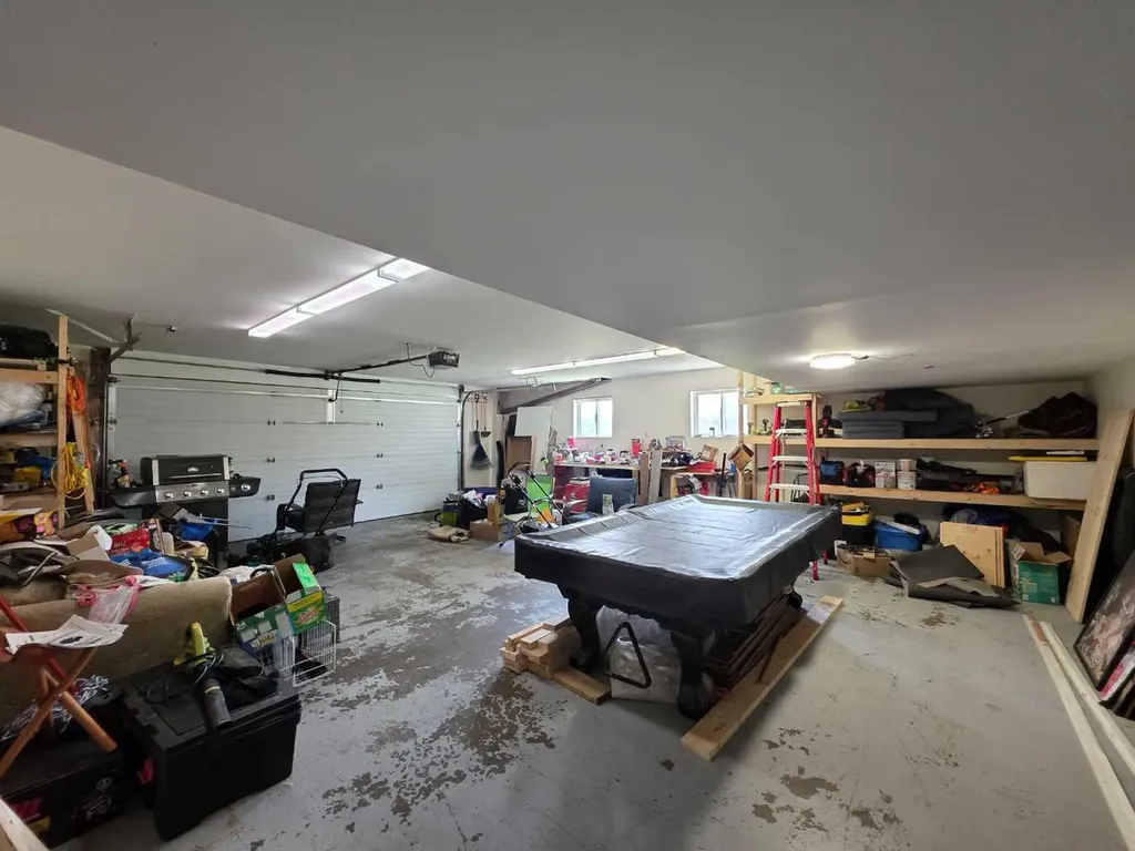 11530 Manning Crescent Grande Cache AB T0E 0Y0