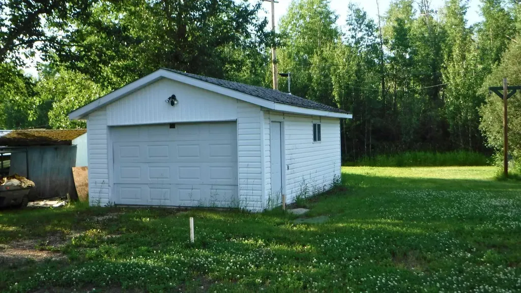 5309 52 Avenue Valleyview AB T0H 3N0