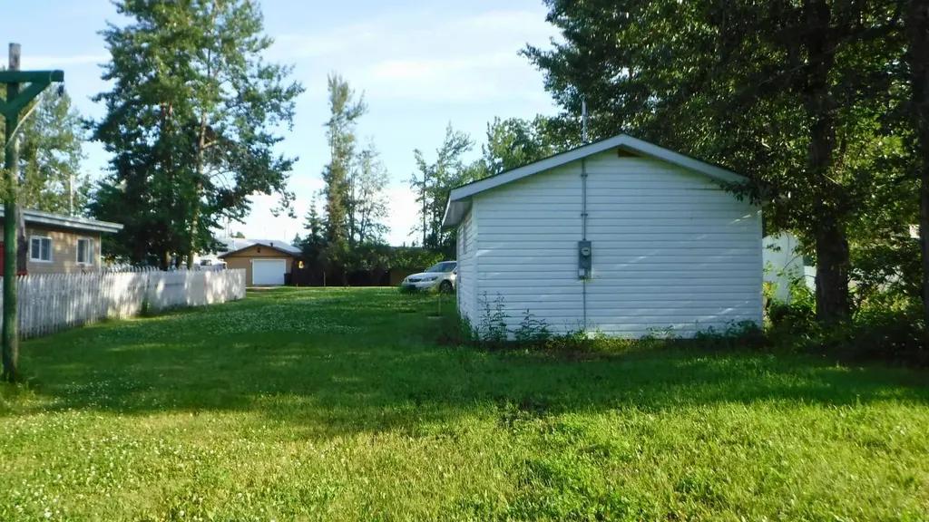 5309 52 Avenue Valleyview AB T0H 3N0