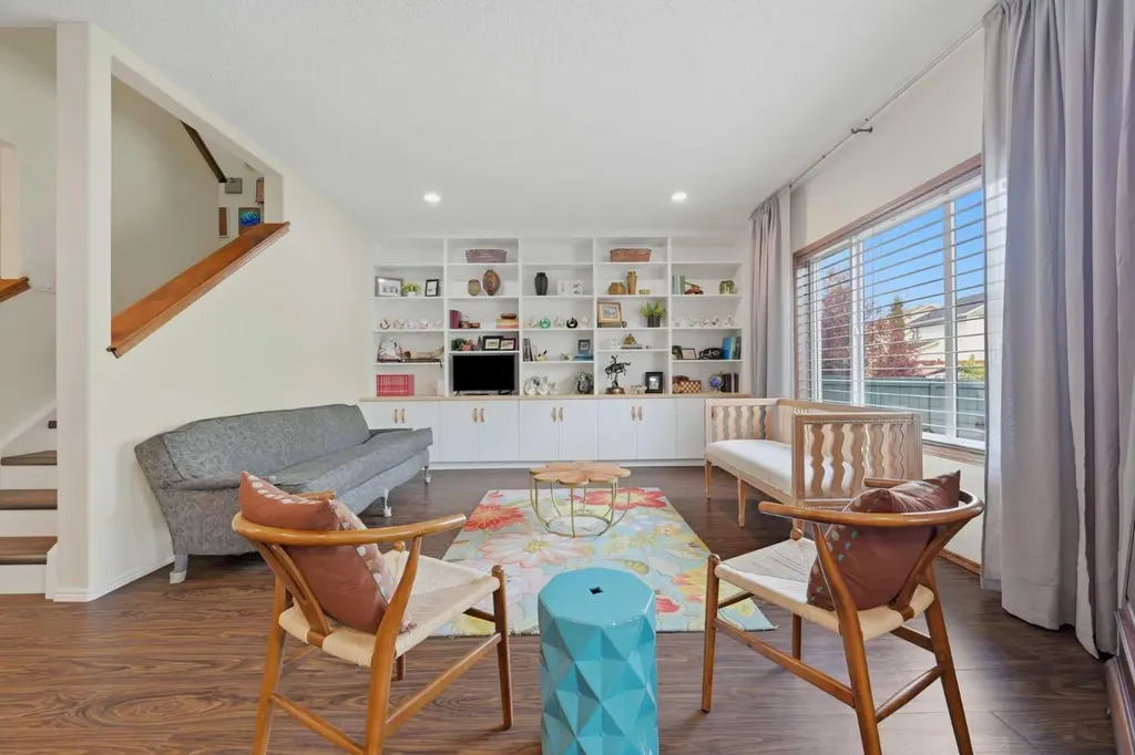 362 Chapalina Gardens SE Calgary AB T2X 0A9
