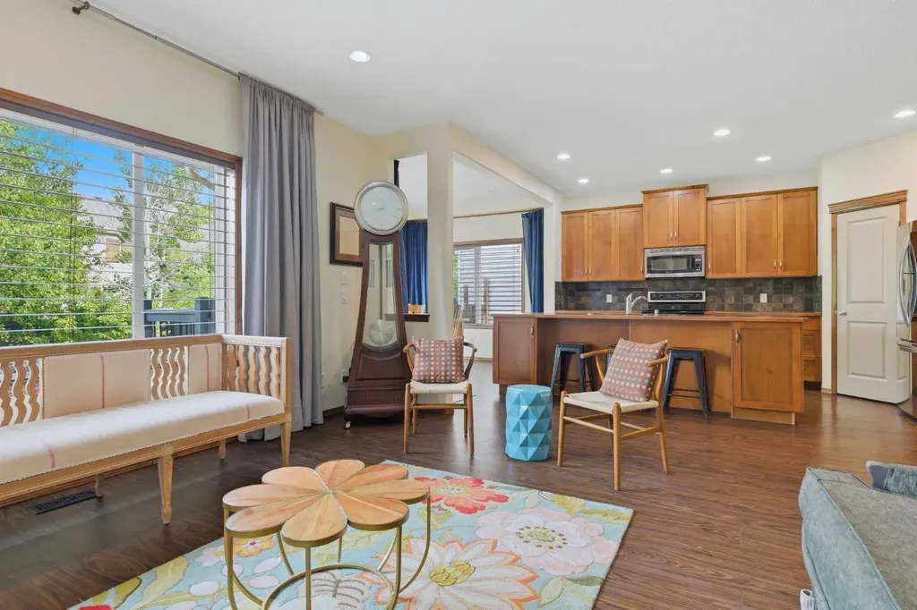 362 Chapalina Gardens SE Calgary AB T2X 0A9