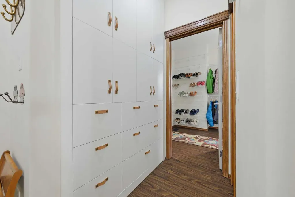 362 Chapalina Gardens SE Calgary AB T2X 0A9