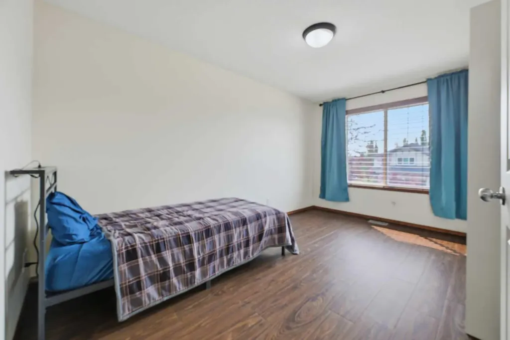 362 Chapalina Gardens SE Calgary AB T2X 0A9