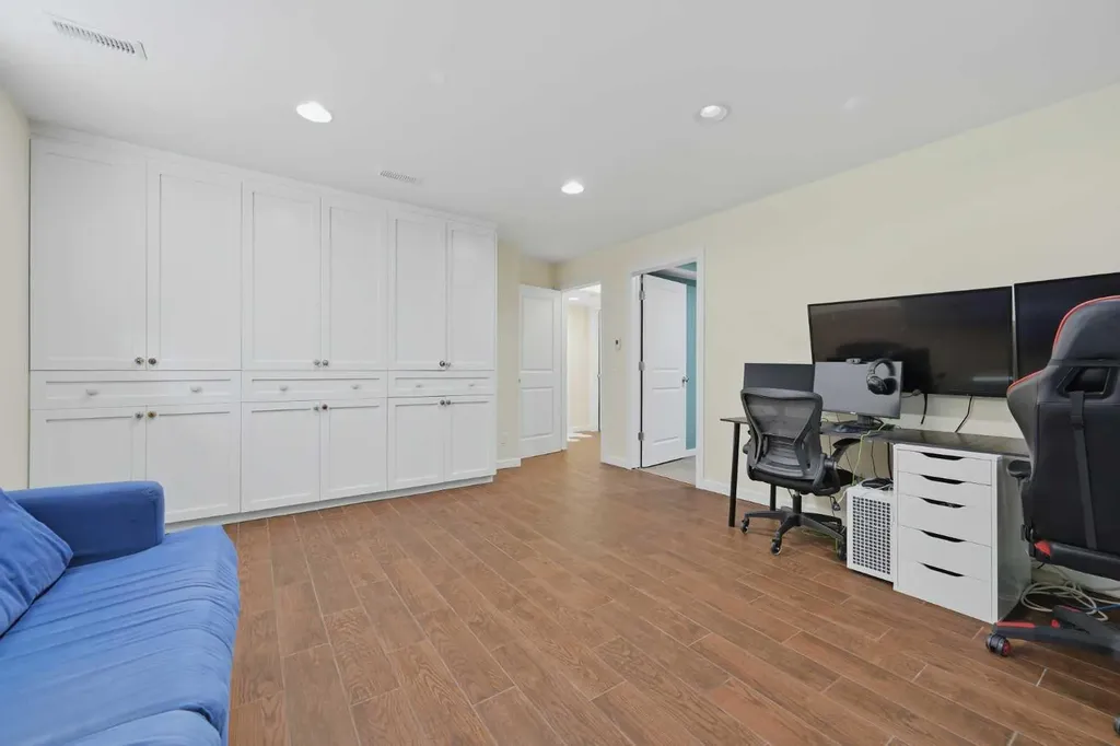 362 Chapalina Gardens SE Calgary AB T2X 0A9