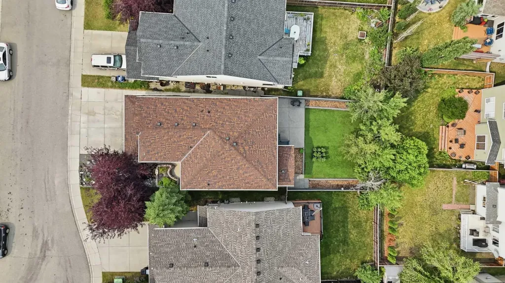 362 Chapalina Gardens SE Calgary AB T2X 0A9