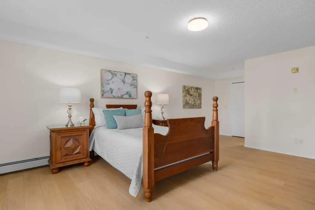 2518 Fish Creek Boulevard SW Calgary AB T2Y 4T6