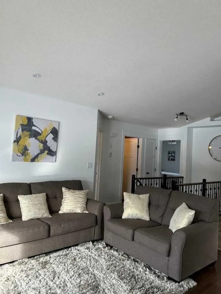 1319 54 Avenue Close Lloydminster AB T9V2K1