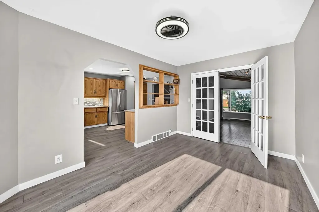 37 Kennings Crescent Red Deer AB T4P 3M8