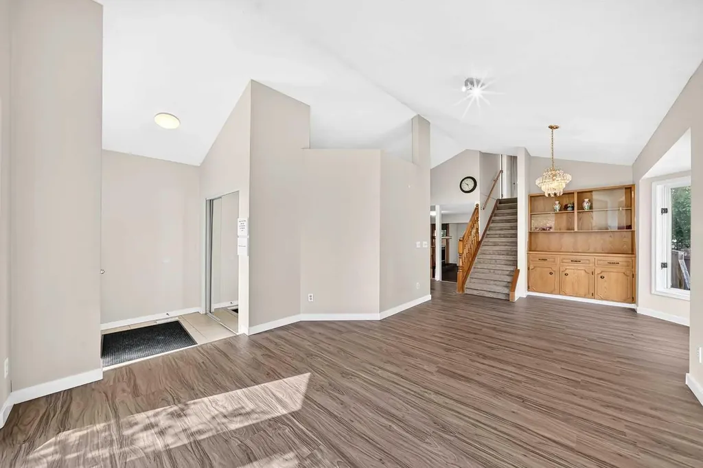 37 Martingrove Way NE Calgary AB T3J 2T2