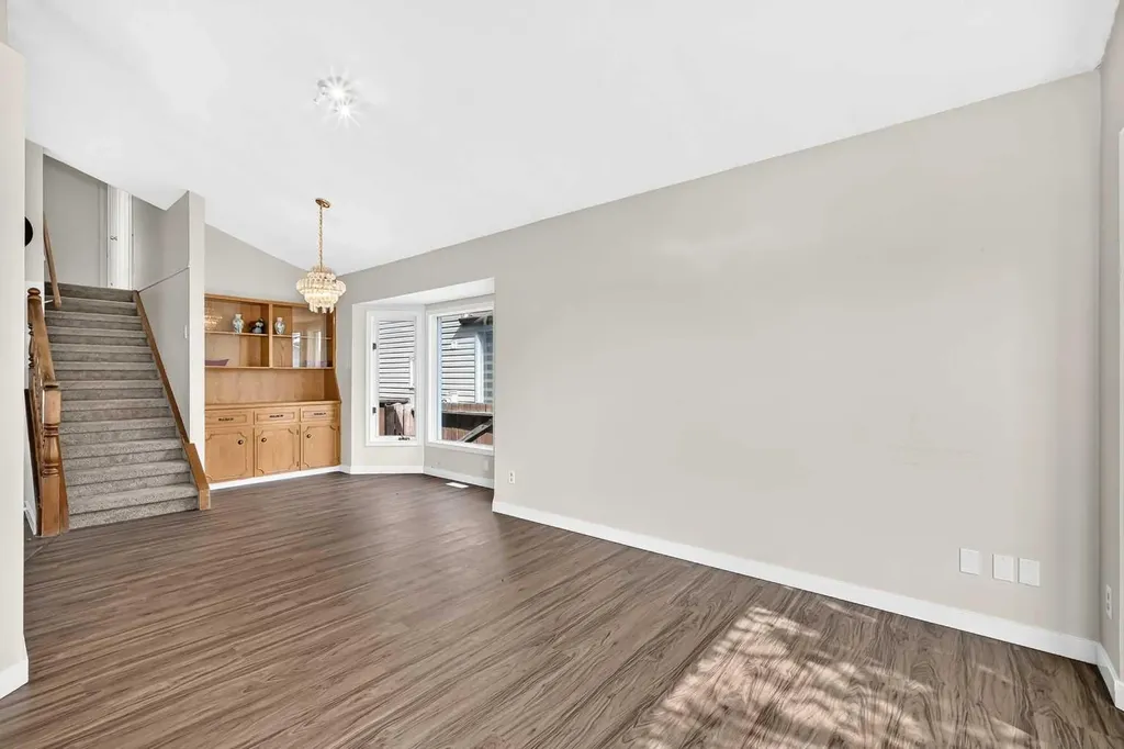 37 Martingrove Way NE Calgary AB T3J 2T2