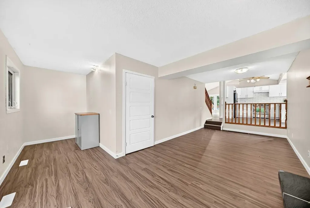 37 Martingrove Way NE Calgary AB T3J 2T2