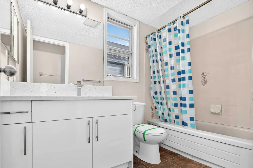 37 Martingrove Way NE Calgary AB T3J 2T2