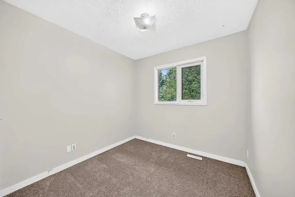 37 Martingrove Way NE Calgary AB T3J 2T2