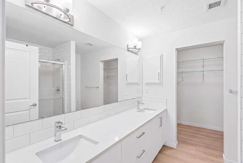 20295 Seton Way SE Calgary AB T3M 3L2