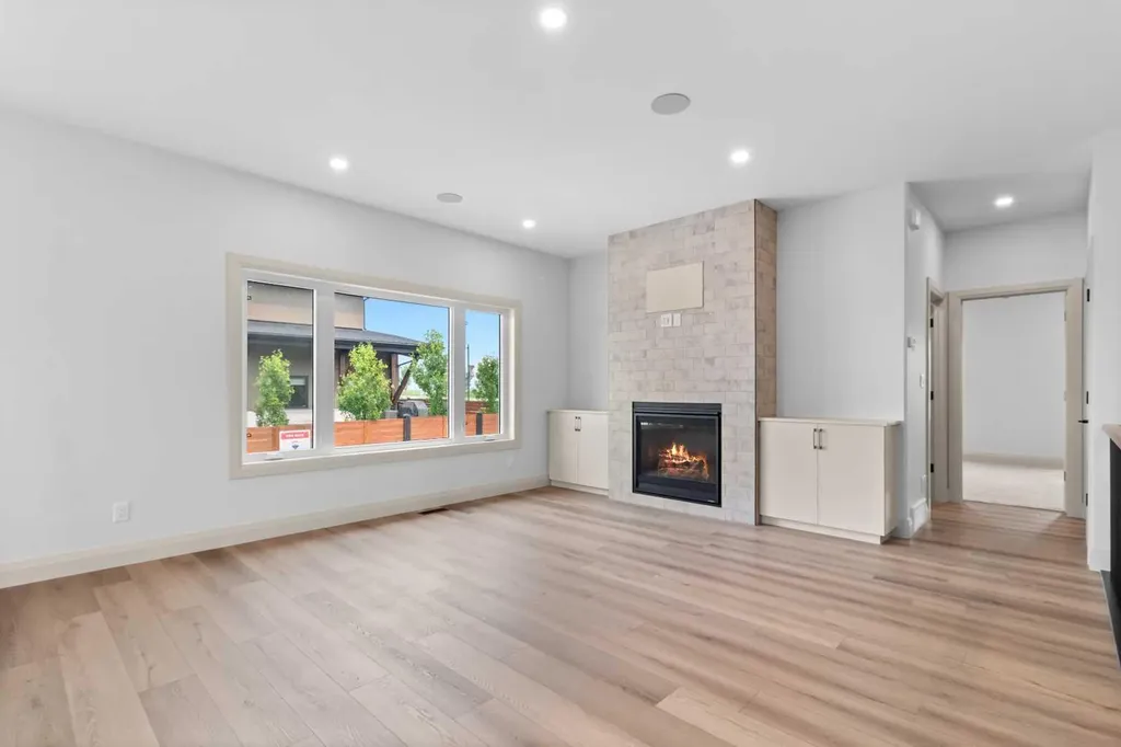 368 Timberlands Drive Red Deer AB T4P 0Z2