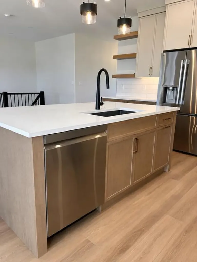 368 Timberlands Drive Red Deer AB T4P 0Z2