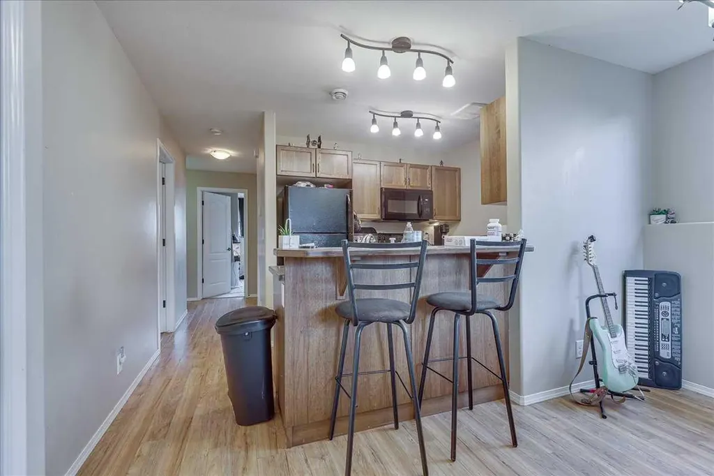 13 Rogers Road Sylvan Lake AB T4S 0J8